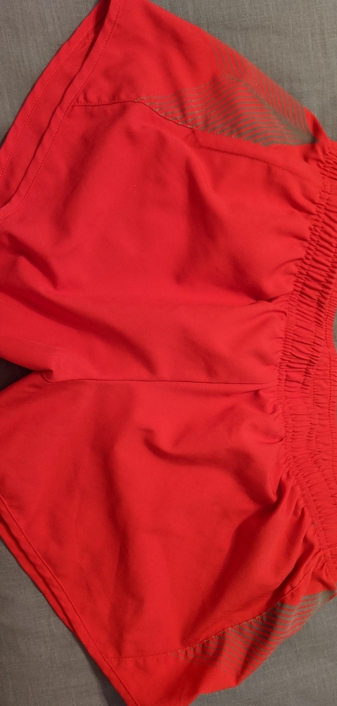 Oiselle size 8 distance shorts